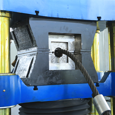 鋼絲繩壓套機(jī) 鋼絲繩壓套機(jī)